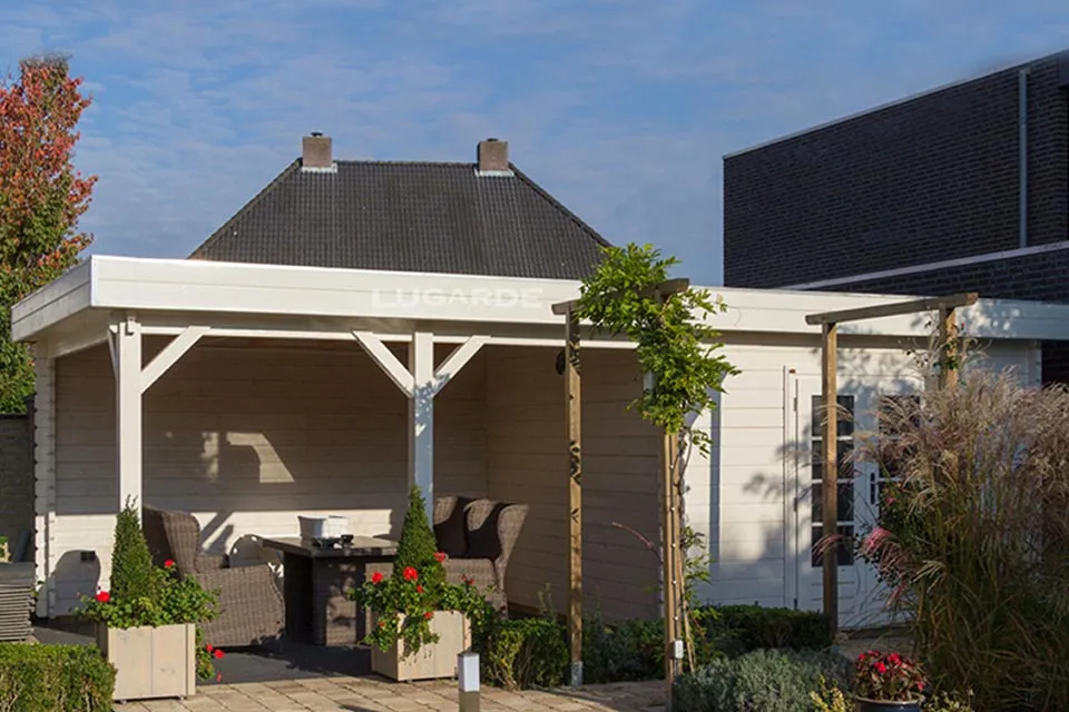 Lugarde | Blokhut op maat met overkapping B27