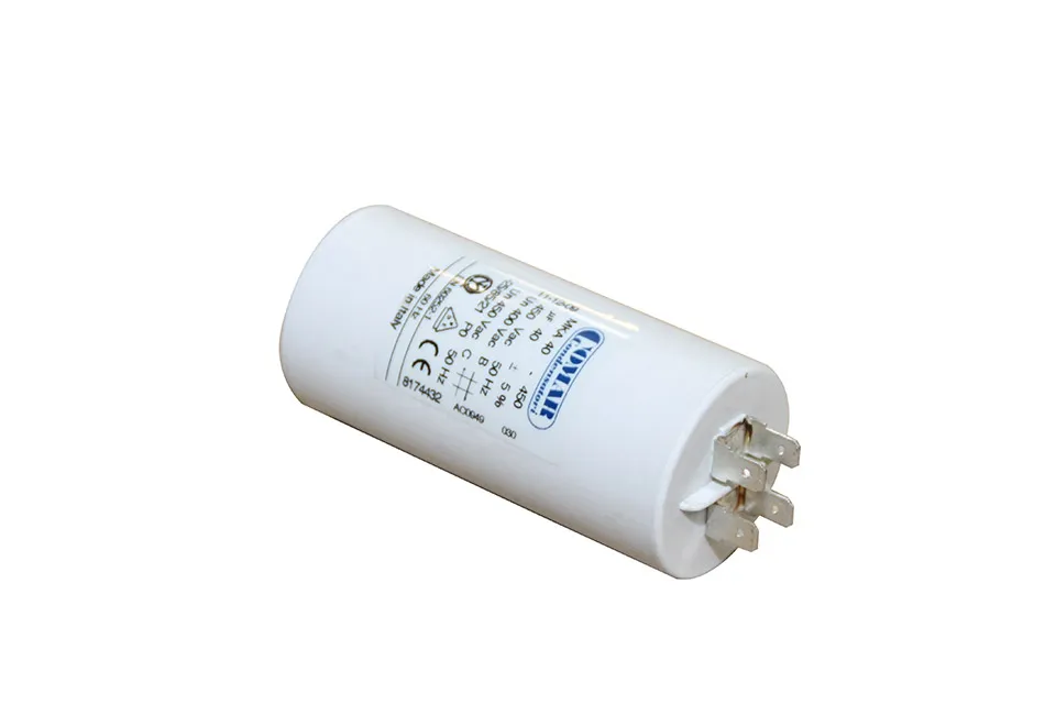 Capacitor 16 µF Connector