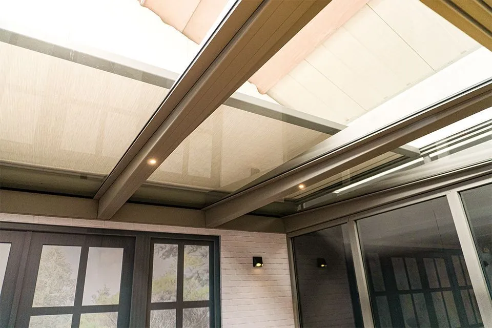 Aluxe Zonwering bovenliggend 5000x2000 AL300 motor met vaste bediening